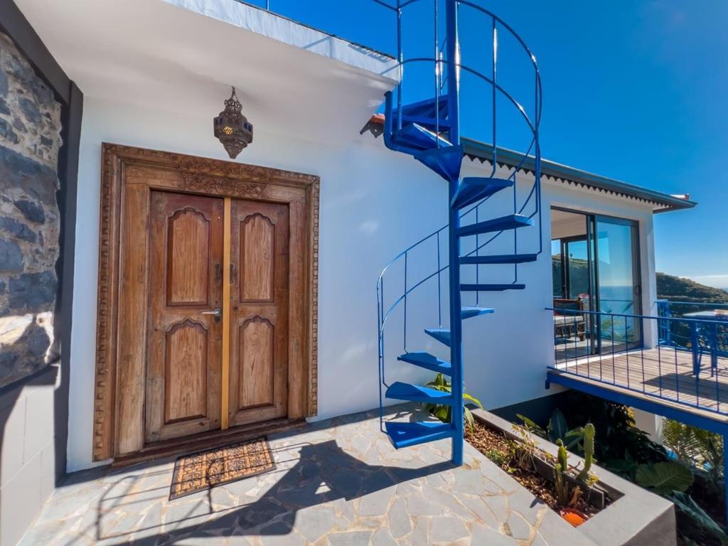 Guestready - A Marvellous Stay In Calheta Кальета Экстерьер фото