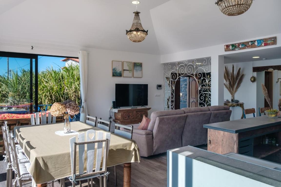 Guestready - A Marvellous Stay In Calheta Кальета Экстерьер фото